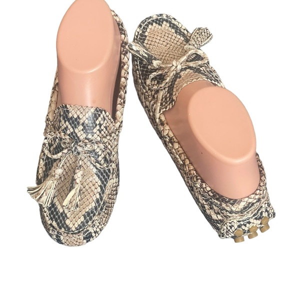 Coach Nadia Driving Mocs Bow Tassel
Loafers Snake Print Leather Shoe Flats 5.5B - Picture 1 of 16